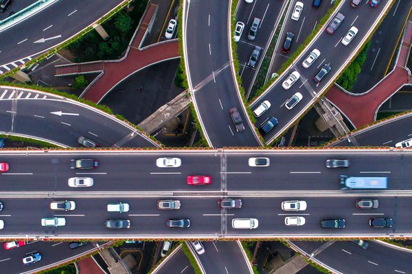 Cars on a complex interchange