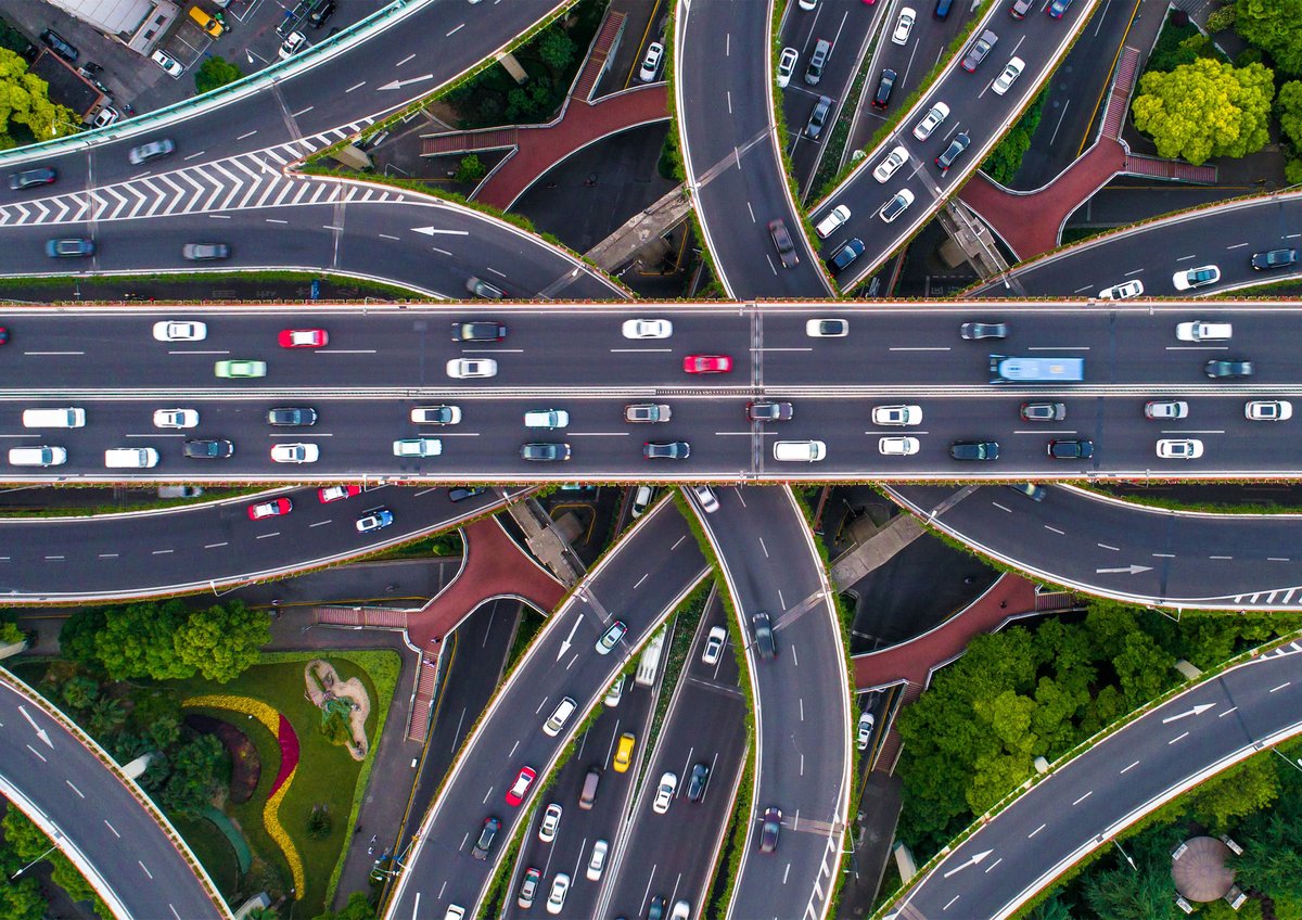 Cars on a complex interchange